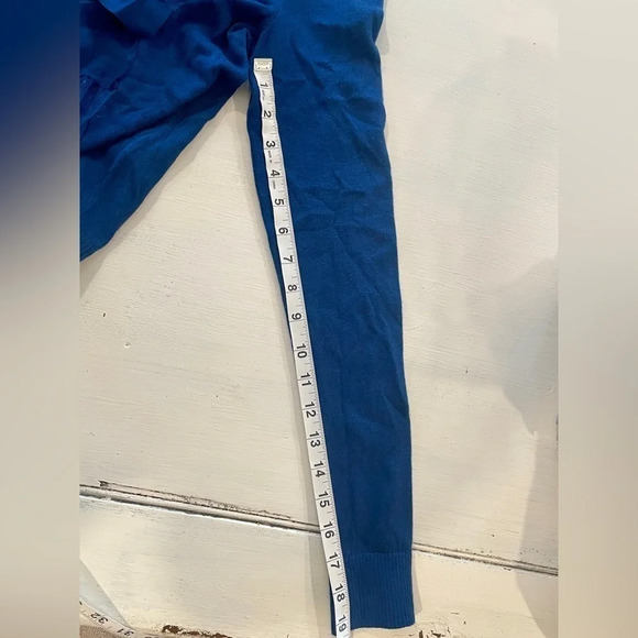 Abercrombie & Fitch Women’s Blue Ruffled Detailed Long Sleeve Cardigan SZ L - Picture 11 of 11